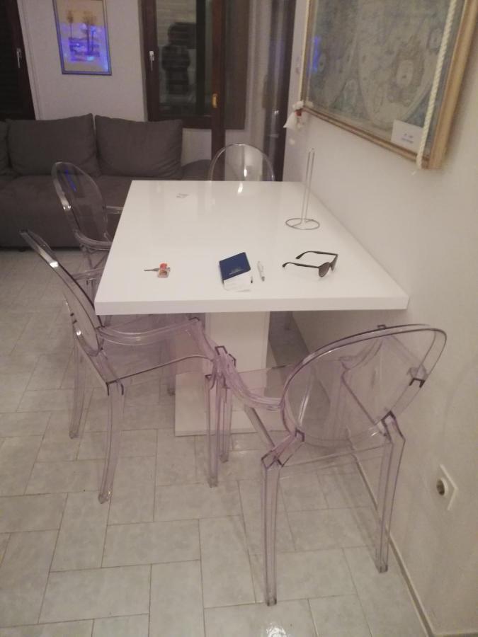 Apartmani Bono Primošten Buitenkant foto