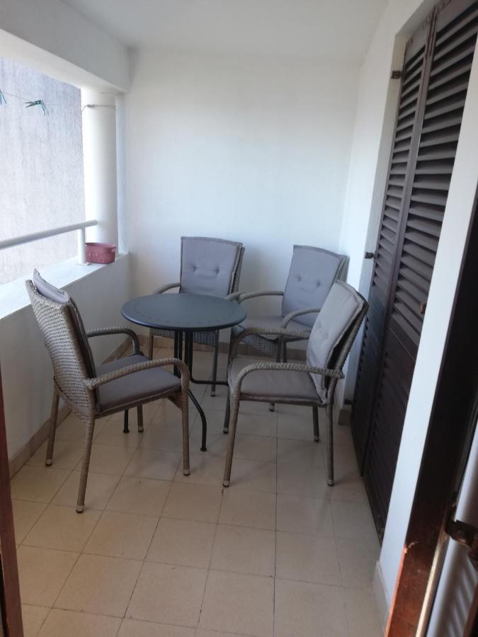 Apartmani Bono Primošten Buitenkant foto