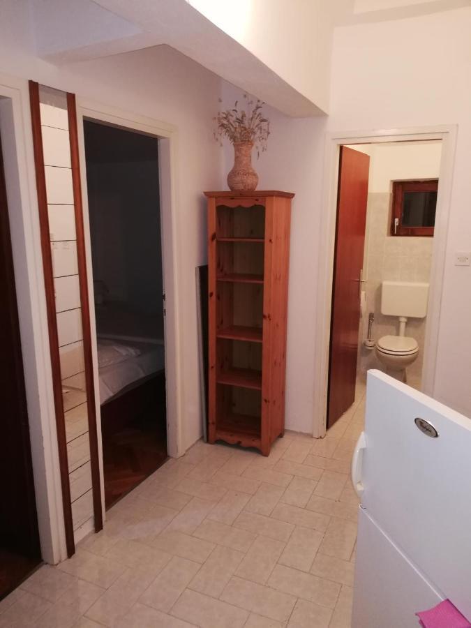 Apartmani Bono Primošten Buitenkant foto